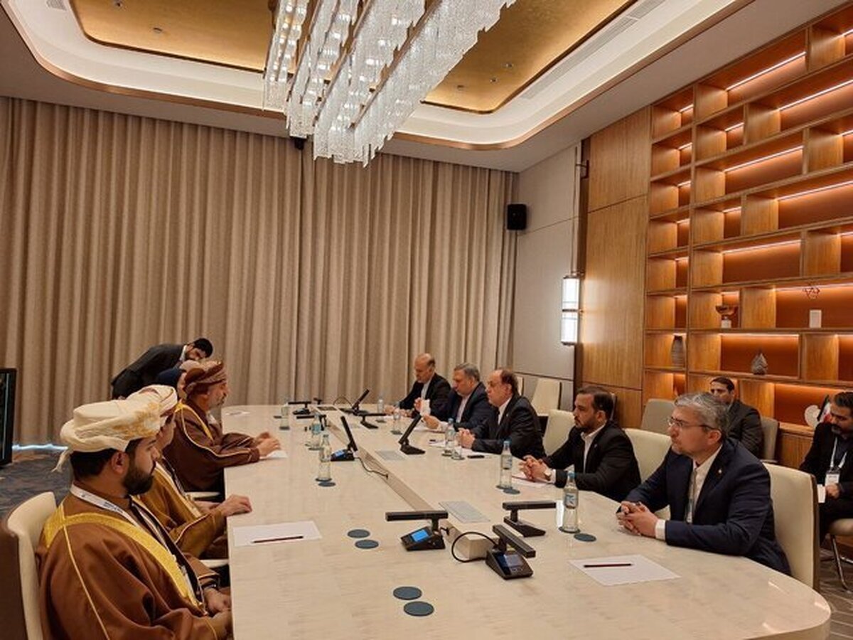 دیدار هیات پارلمانی ایران با رییس مجلس عمان