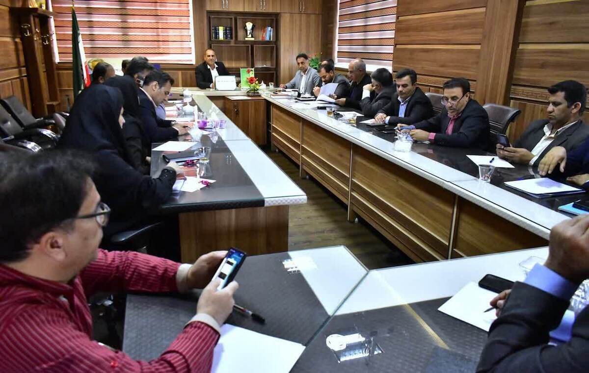 تقدیر از مدیران، معاونان و معلمان برتر در هفته معلم