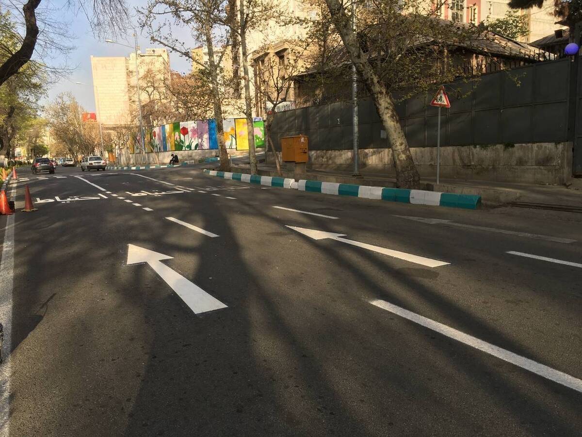 ایمن سازی معابر منطقه یک با اجرای ۱۰۰ کیلومتر خط کشی ترافیکی