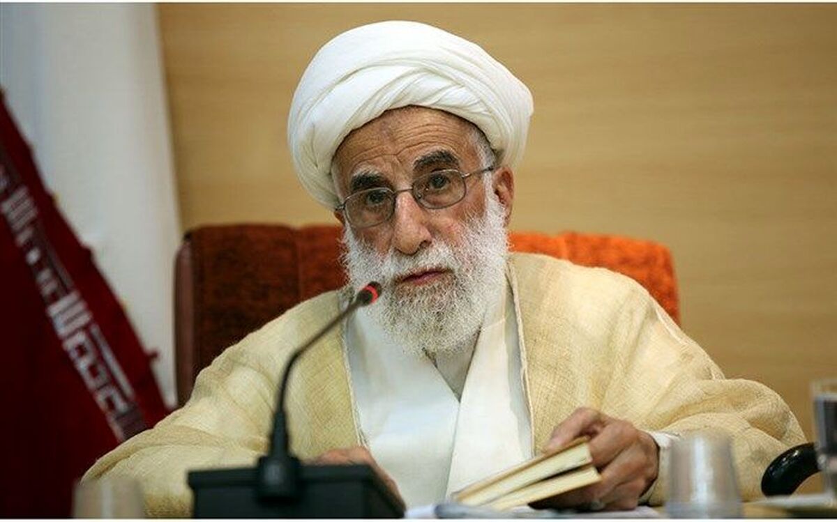 آیت الله جنتی: تحقق شعار سرمایه‌گذاری برای تولید وظیفه همگانی است