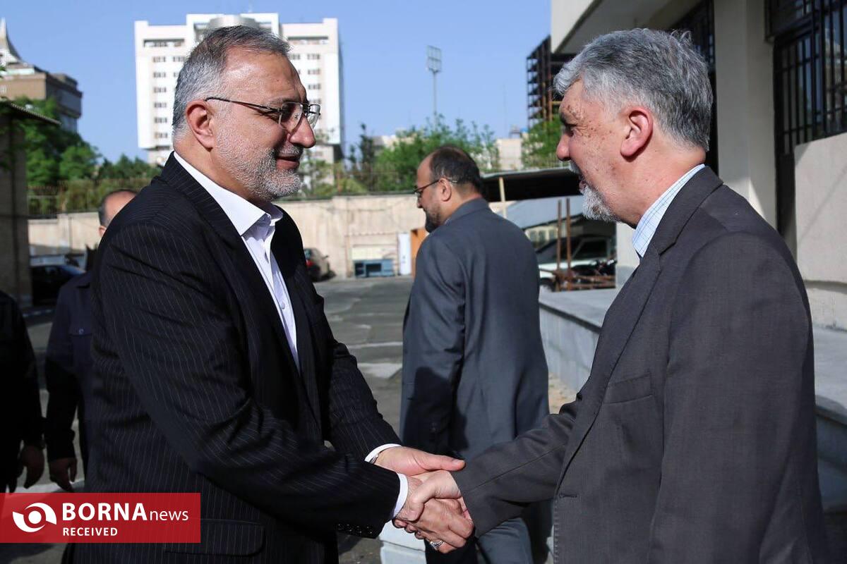 اظهار امیدواری وزیر ارشاد از همکاری شهرداری تهران در تحقق طرح توسعه تماشاخانه سنگلج