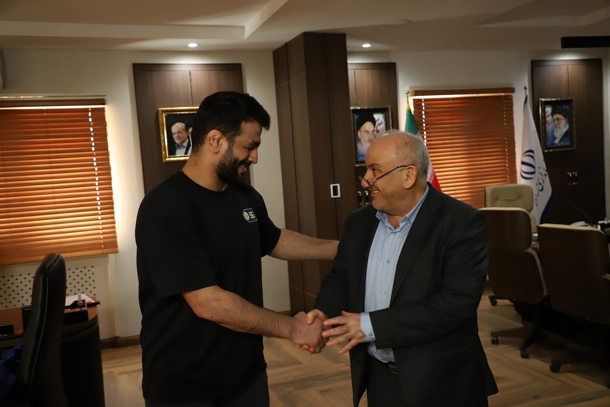 دکتر یونسی رستمی: حمایت از ورزشکاران و ورزش قهرمانی از اولویت های ماست