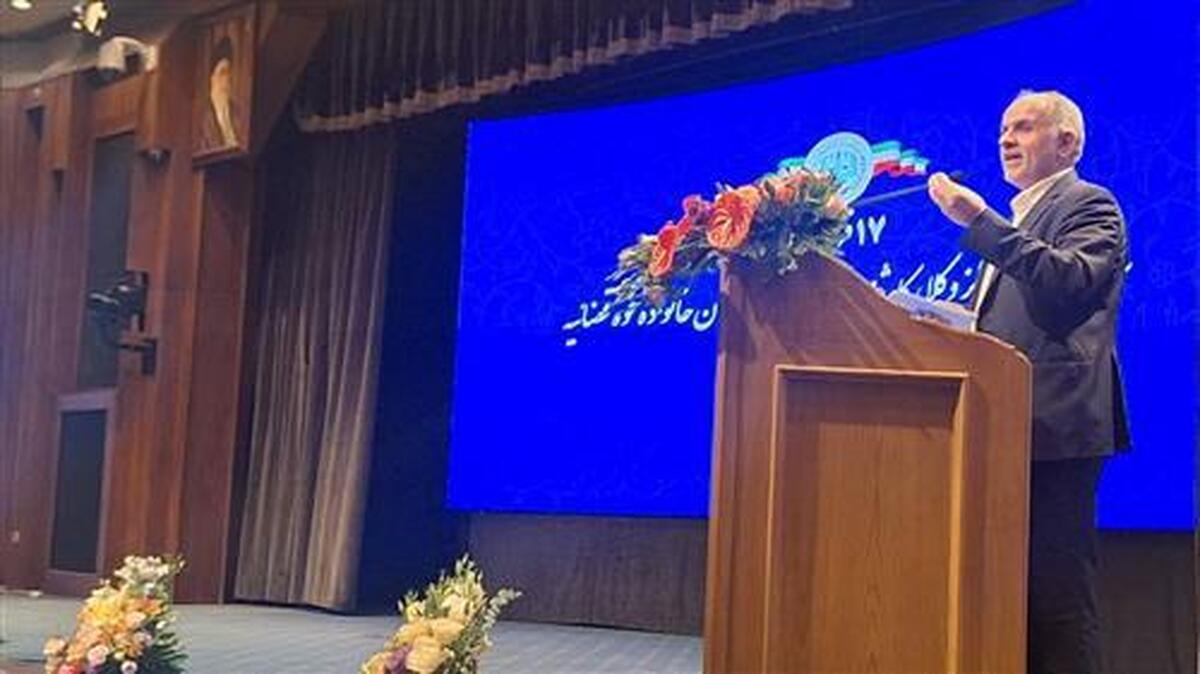 اهتمام دولت چهاردهم به ارتقاي جايگاه نهاد وكالت