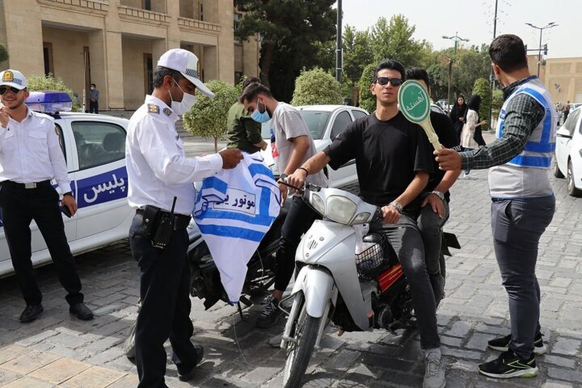 تاکید رئیس‌جمهور بر استفاده از کلاه ایمنی برای موتورسواران