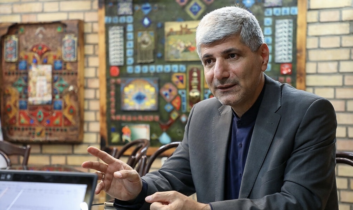 تیم مذاکره کننده بر اساس خطوط تعیین شده از سوی رهبری عمل می‌کند