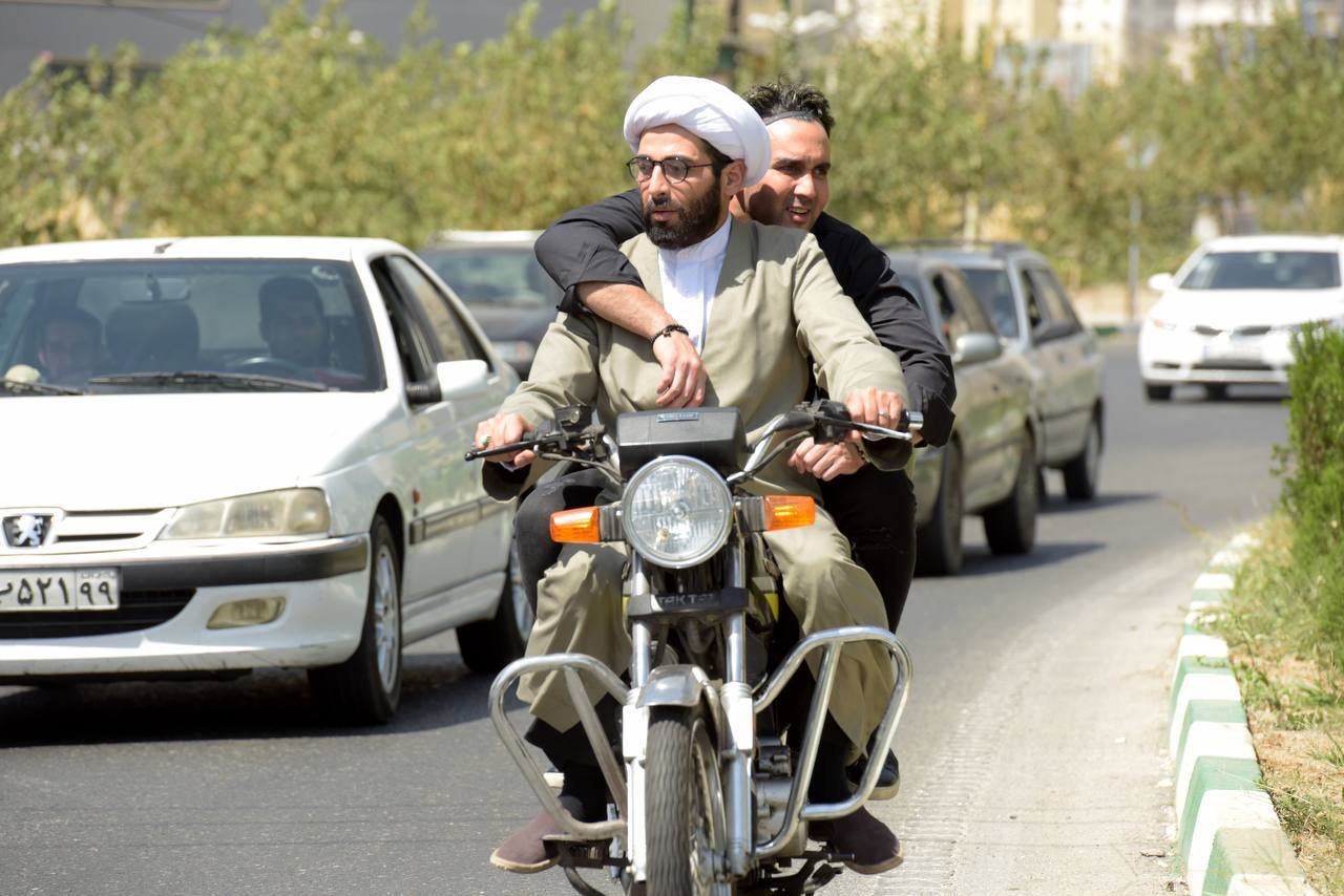 «سلام علیکم حاج آقا» از ۱۷ اردیبهشت ماه روی پرده می‌رود