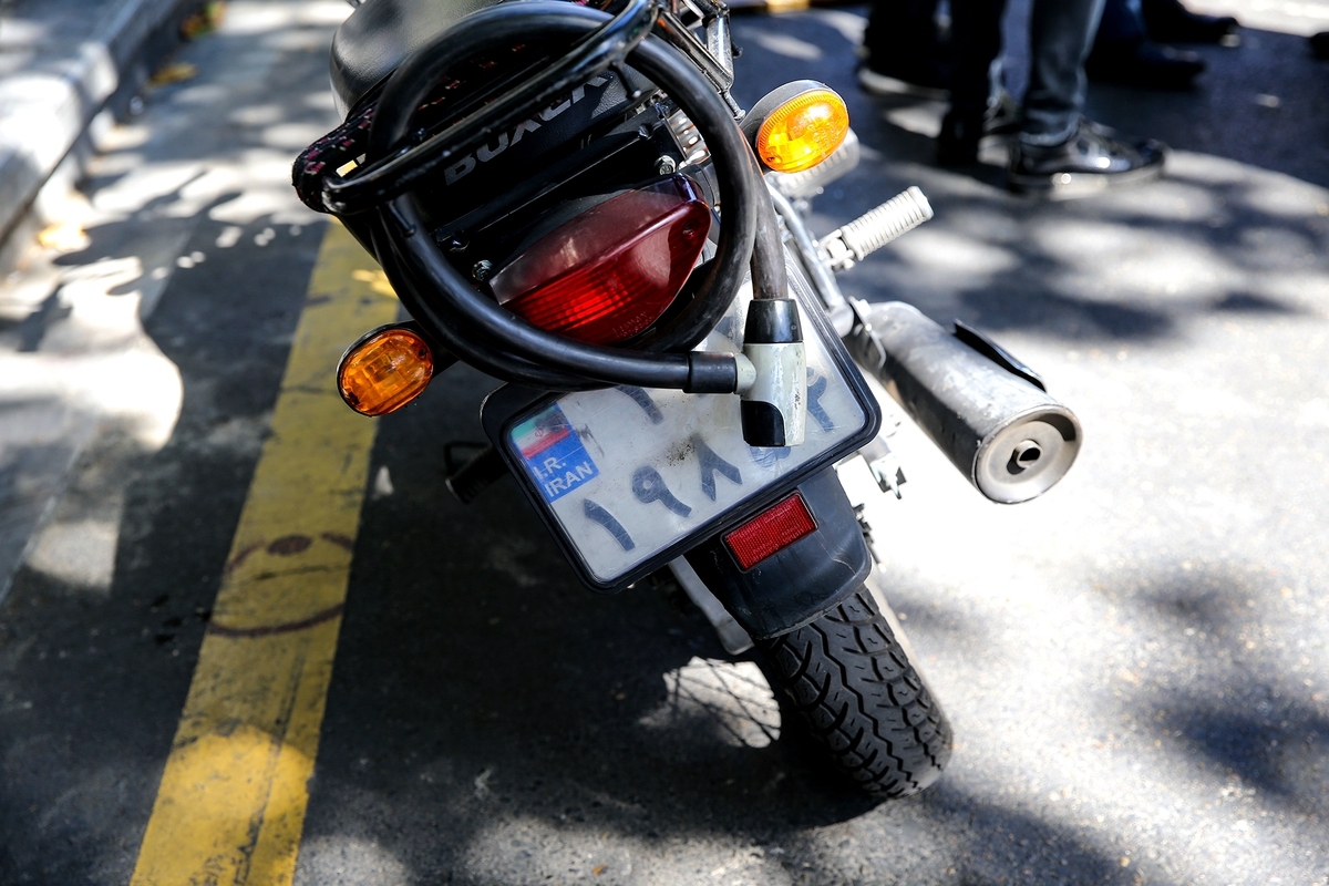 بی‌توجهی به جلو جان ۲ موتور سوار را گرفت