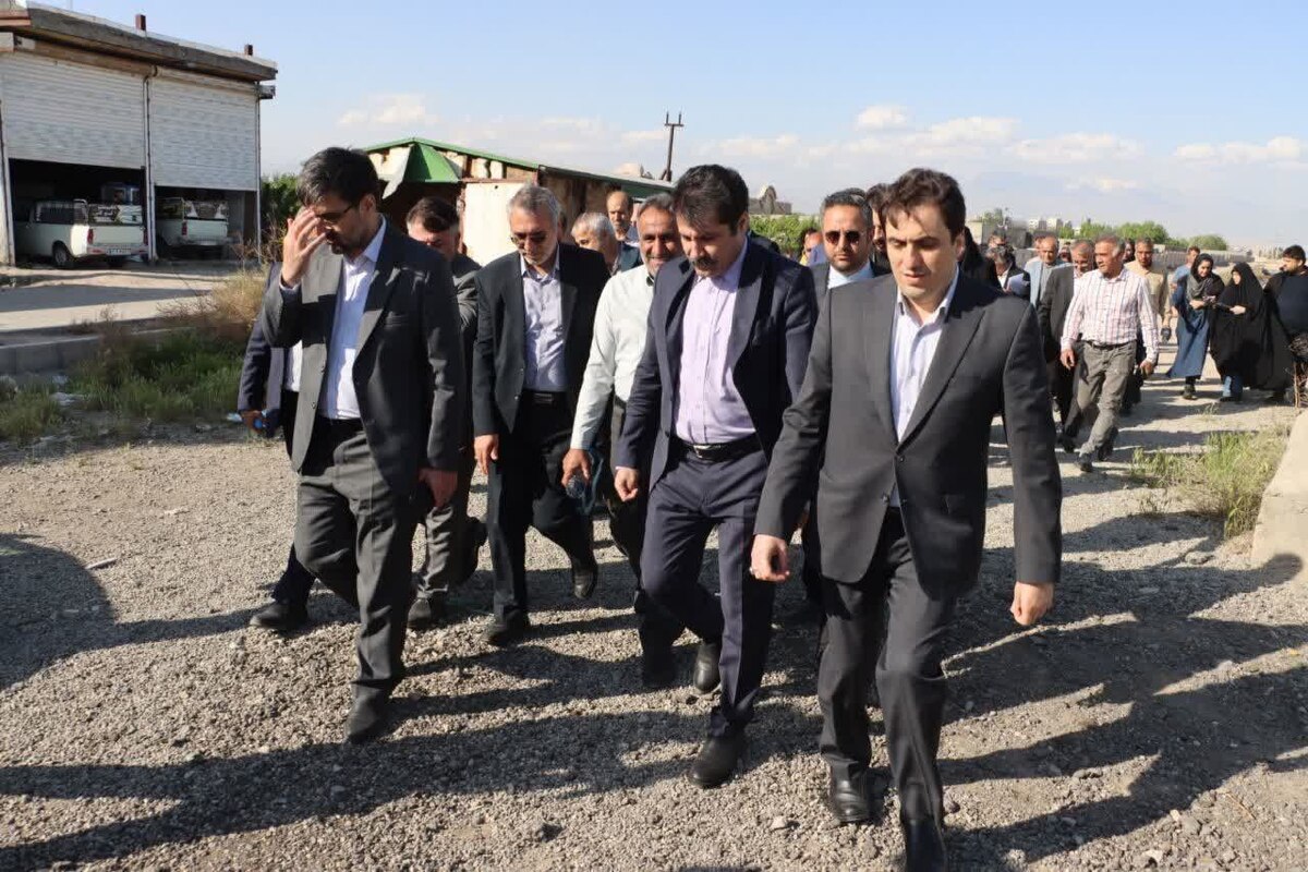 بازدید حسین‌زاده از مناطق روستایی شهرستان شهریار