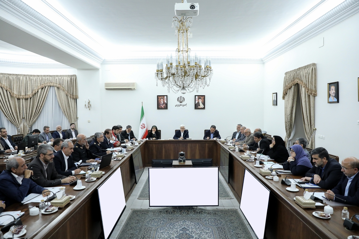 عارف: امسال بايد با يك عزم ملی مسئله نقاط حادثه‌خيز جاده‌ای کشور را حل کنیم