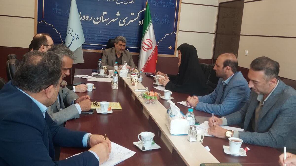 بازدید رئیس کل دادگستری استان گیلان از دادگستری شهرستان رودبار و افتتاح مجتمع مسکونی