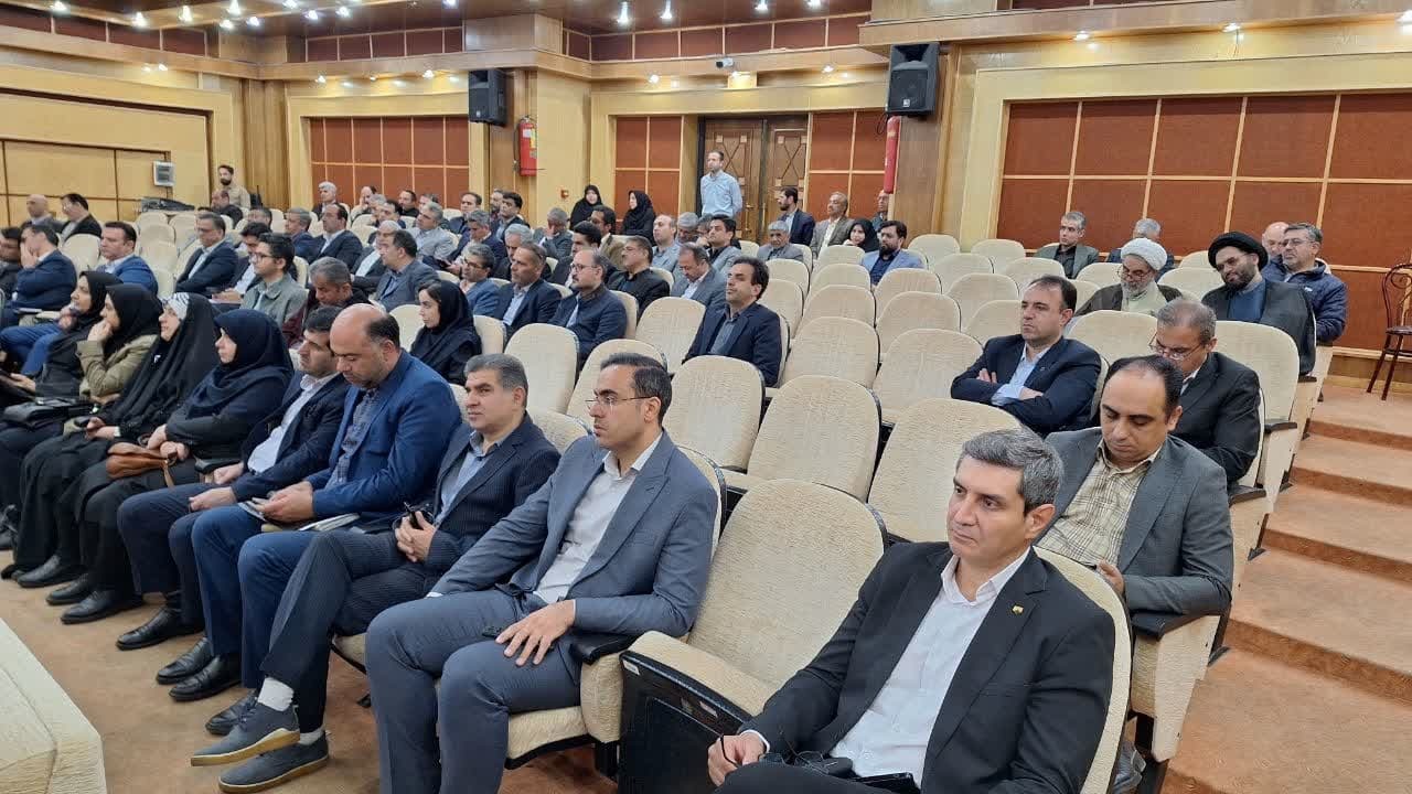 دولت نباید پیشبرد اهداف اقتصادی و نظامی را به مذاکرات گره بزند دولت نباید پیشبرد اهداف اقتصادی و نظامی را به مذاکرات گره بزند