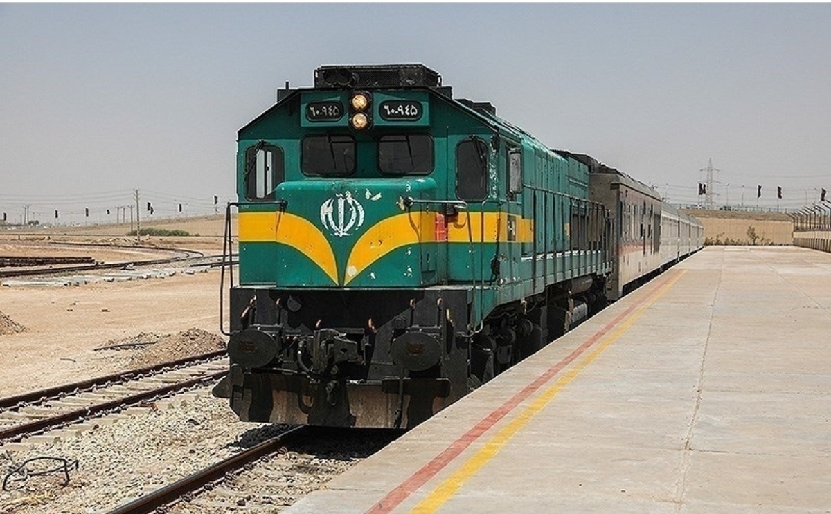 آغاز پیش‌فروش بلیت قطارهای نیمه دوم فروردین از امروز