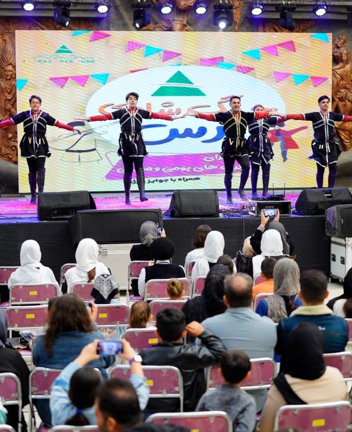 برگزاری "جنگ شادی ارس" با برنامه‌های متنوع در ایام نوروز