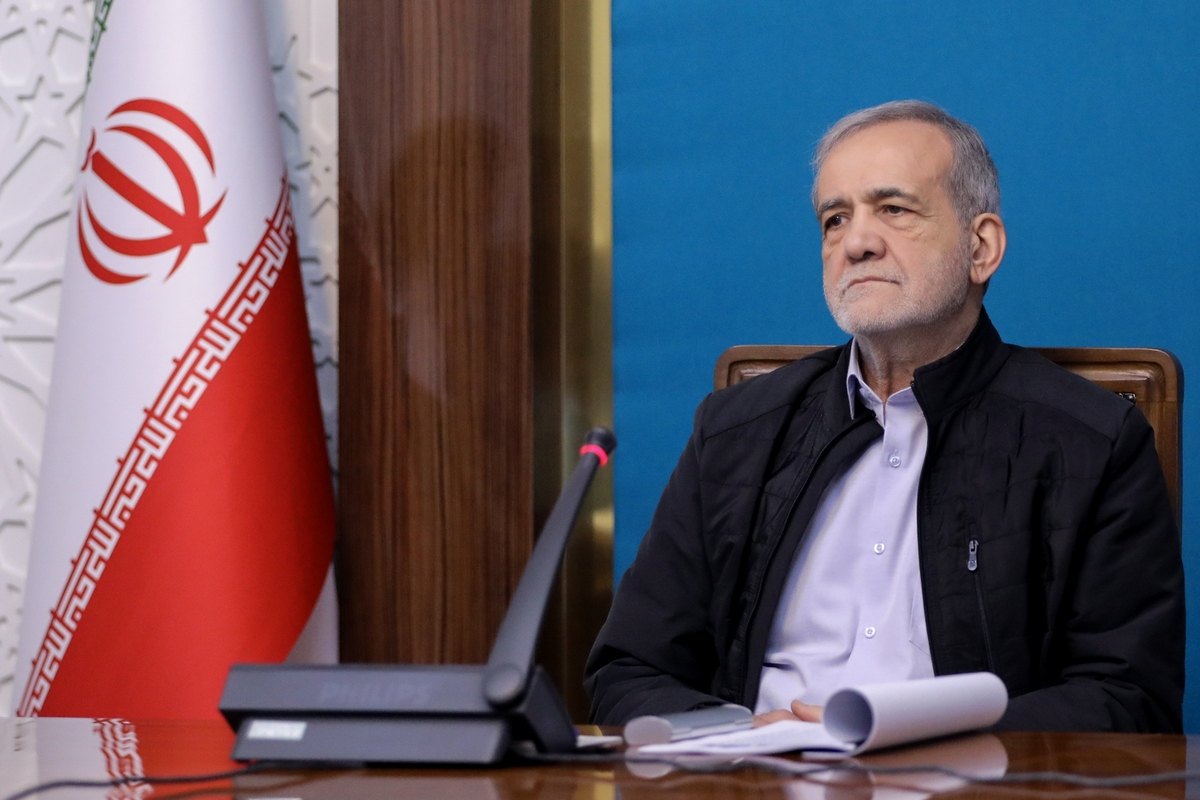 حضور پزشکیان در نشست سراسری استانداران کشور