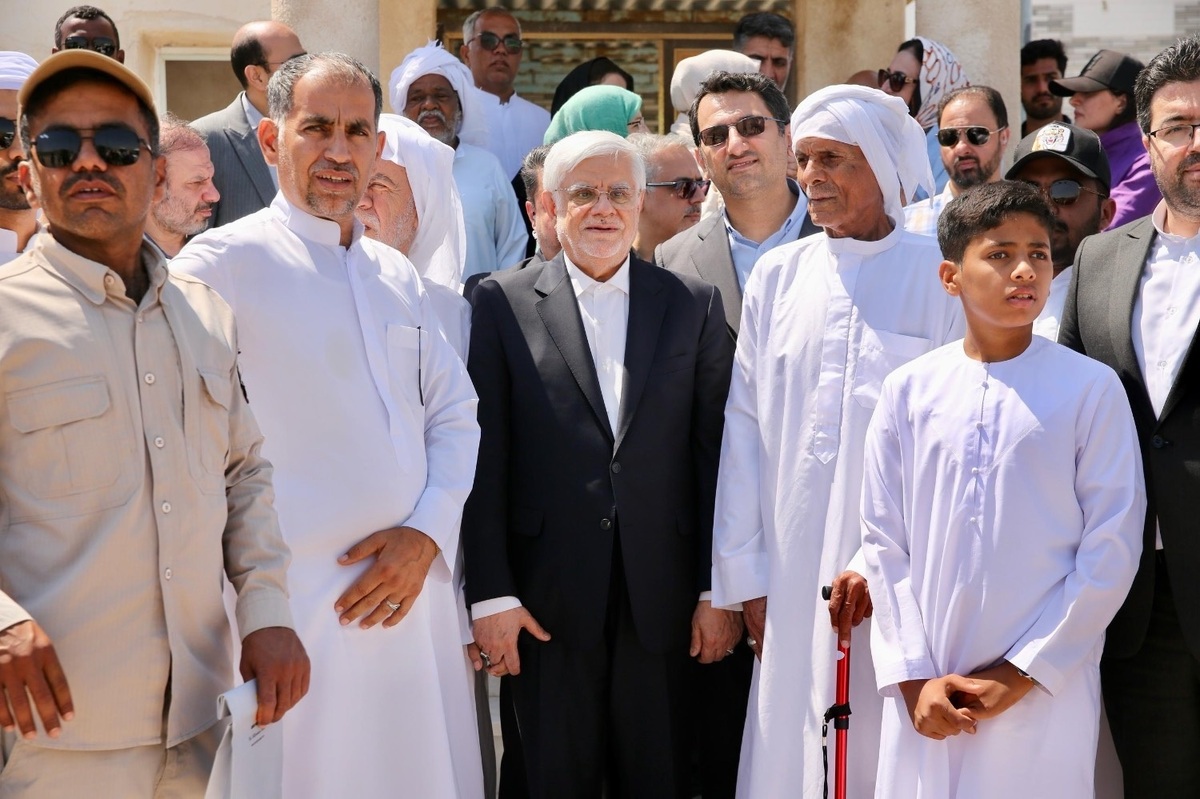 عارف: توسعه دریامحور، راهکاری کلیدی برای تحقق برنامه هفتم توسعه است