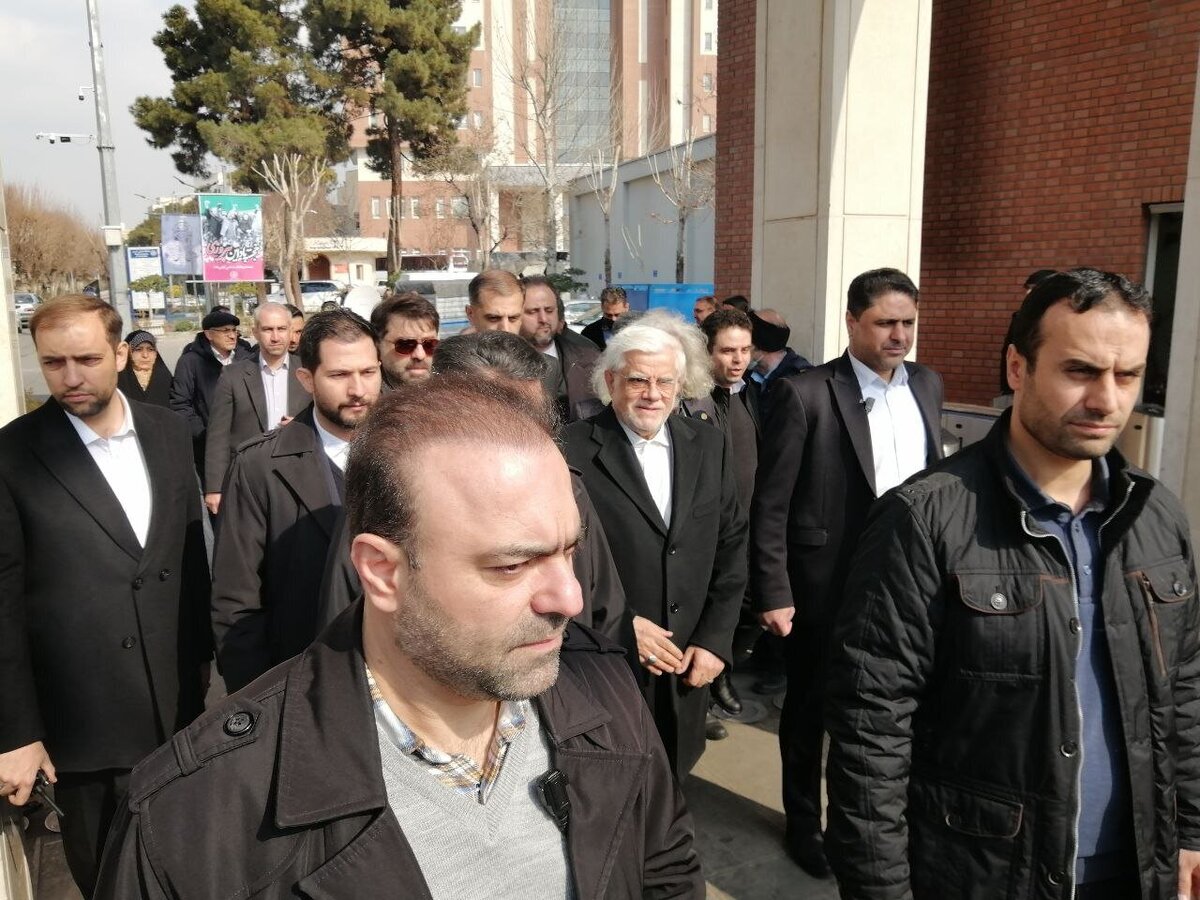 حضور عارف در راهپیمایی روز قدس در جزیره کیش