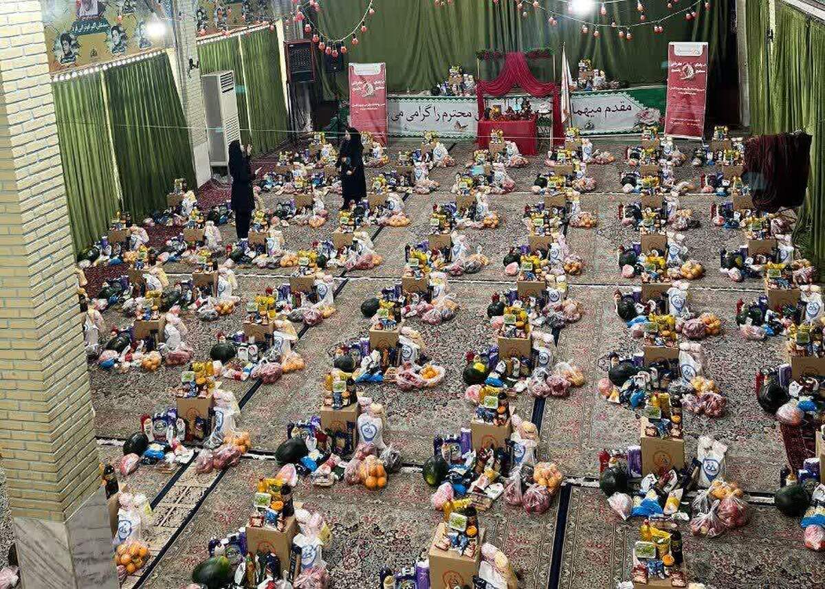 یلدای مهربانی به سفره نیازمندان قزوینی رسید / توزیع ۸۰ بسته یلدایی و ۹۰ سبد معیشتی به ارزش ۶۰۰ میلیون تومان