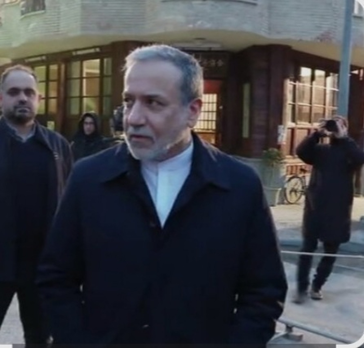 بازدید وزیرامور خارجه از پشت صحنه ۲ سریال