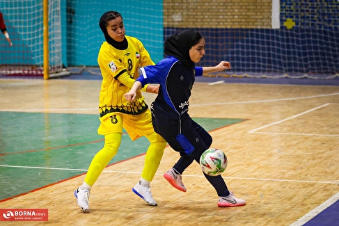 دیدار تیم‌های فوتسال دختران سپاهان - ایران‌زمین