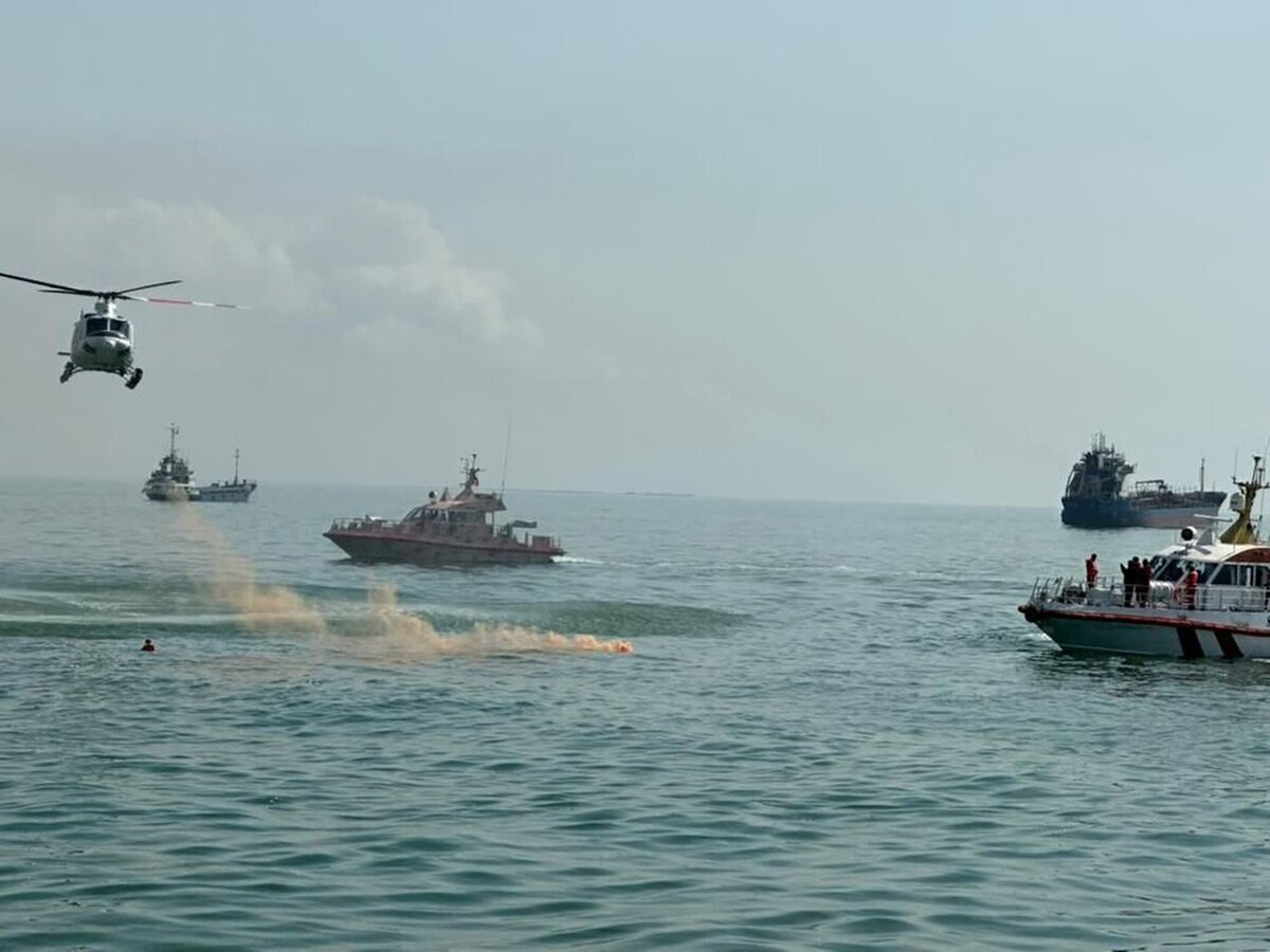 مانور جستجو و نجات دریایی در سواحل بوشهر برگزار می‌شود