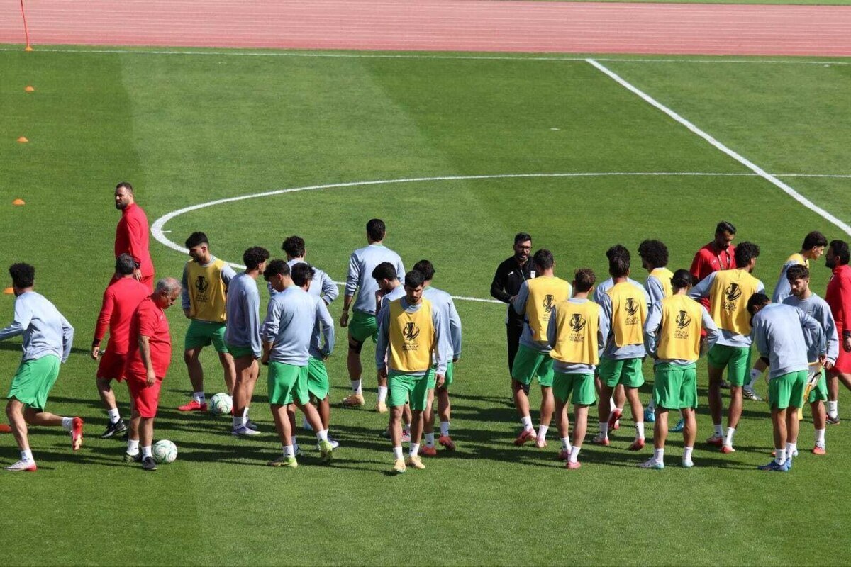 برگزاری تمرین تیم ملی فوتبال امید پس از بازی با کره جنوبی