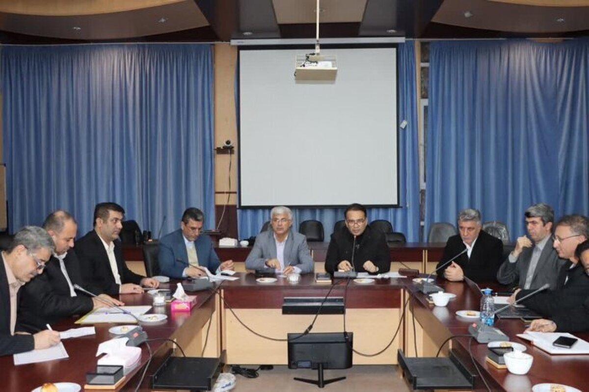 رسانه های در اقناع مردم و بازاریان در خصوص حذف ارز ترجیحی تلاش کنند