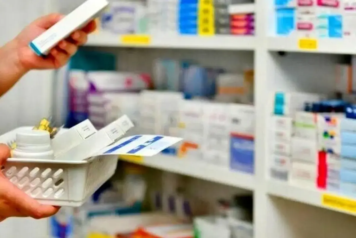 آیا مصرف آب و مایعات در زمان اسهال لازم است؟