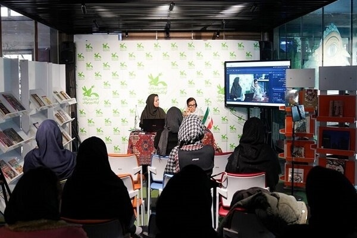 در نشست «سواد تاریخی در مسیر زندگی» چه گذشت؟