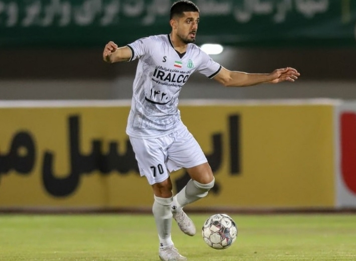 مدافع ایرانی شاگرد منصوریان در عراق شد