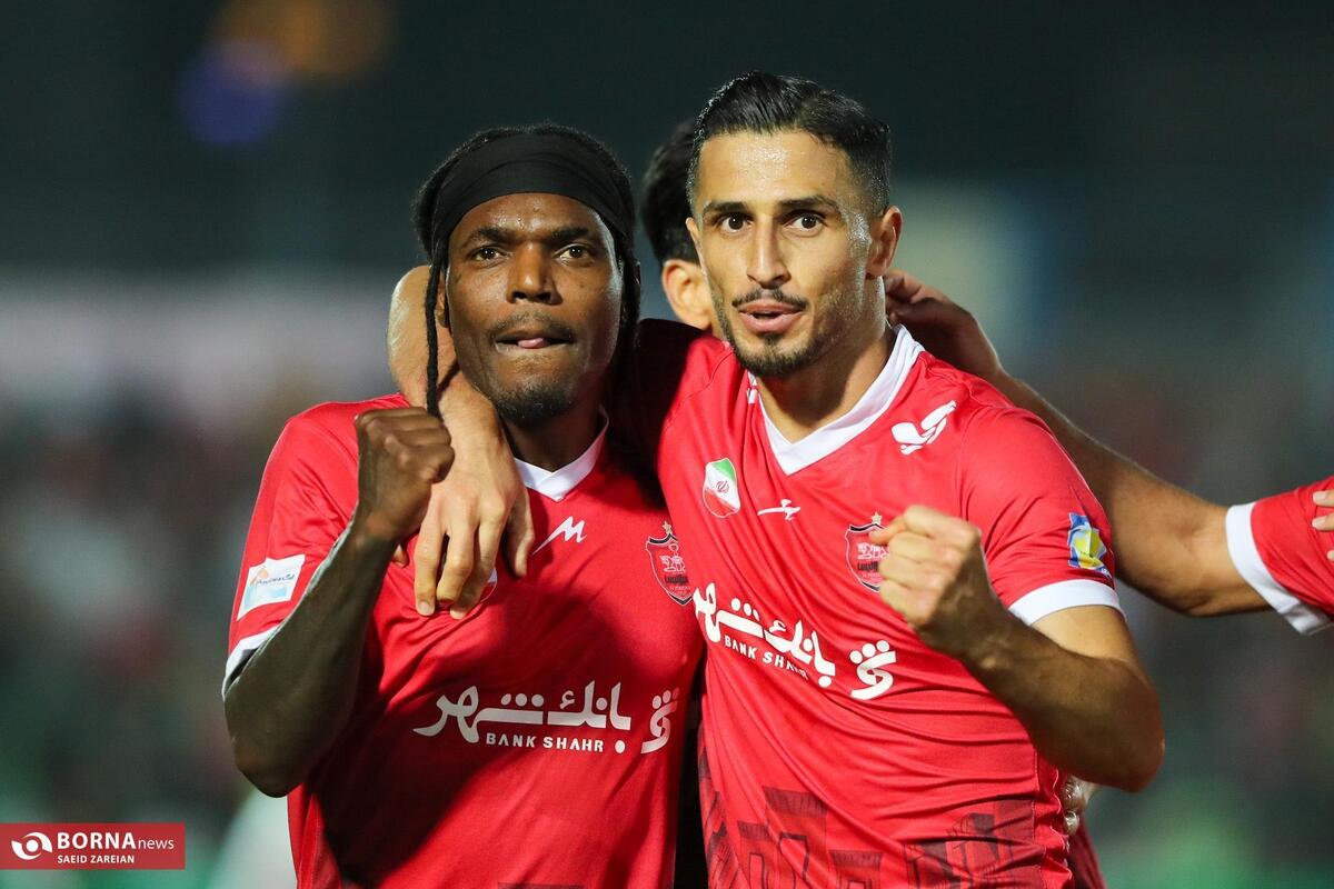 دو پرسپولیسی دست به عصا شدند