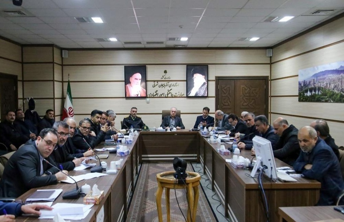 فروشگاه های زنجیره ای  مسئولیت مهمی در تامین و توزیع اقلام ضروری کالابرگ دارند