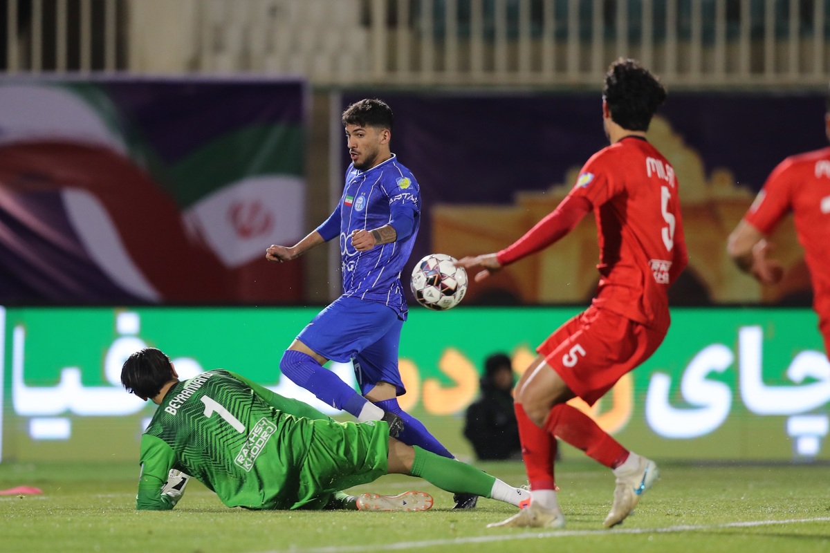 یک پرچم آمار قلی‌زاده را خراب کرد