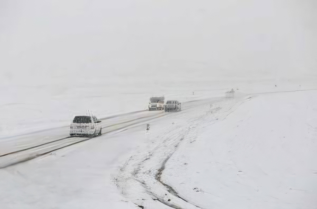 لغزندگی محورهای غرب و جنوب اصفهان؛ مه گرفتگی در گردنه‌های جنوبی