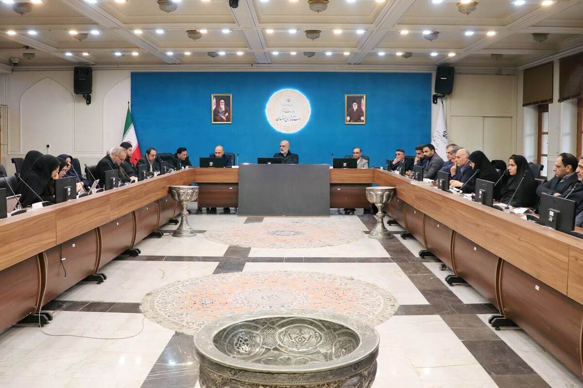الزام ۲۸ شهرستان اصفهان به تعیین «پیشران‌های اقتصادی»/ شناسایی ۵۸۰ همت سرمایه‌گذاری قابل تحقق در استان