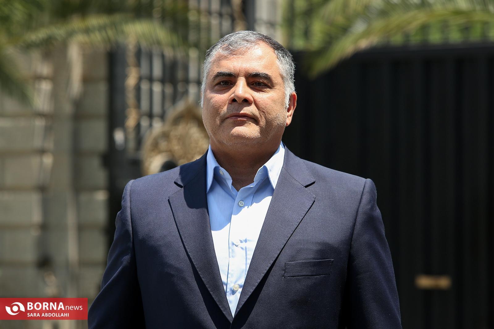 در حاشیه حیاط هیات دولت چه گذشت؟ در حاشیه حیاط هیات دولت چه گذشت؟