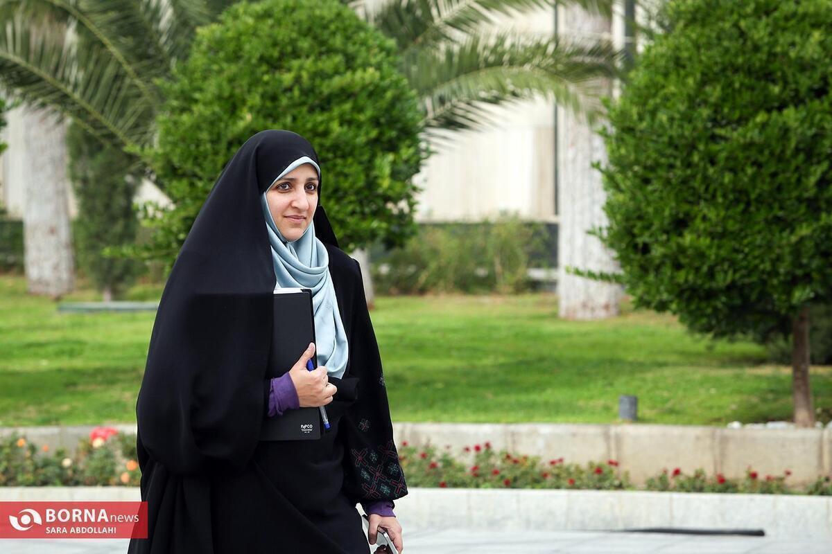 در حاشیه حیاط هیات دولت چه گذشت؟ در حاشیه حیاط هیات دولت چه گذشت؟