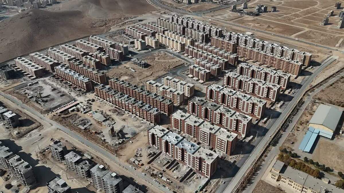 دومین سایت بزرگ نهضت ملی مسکن شهرکرد در چه مرحله‌ای است؟