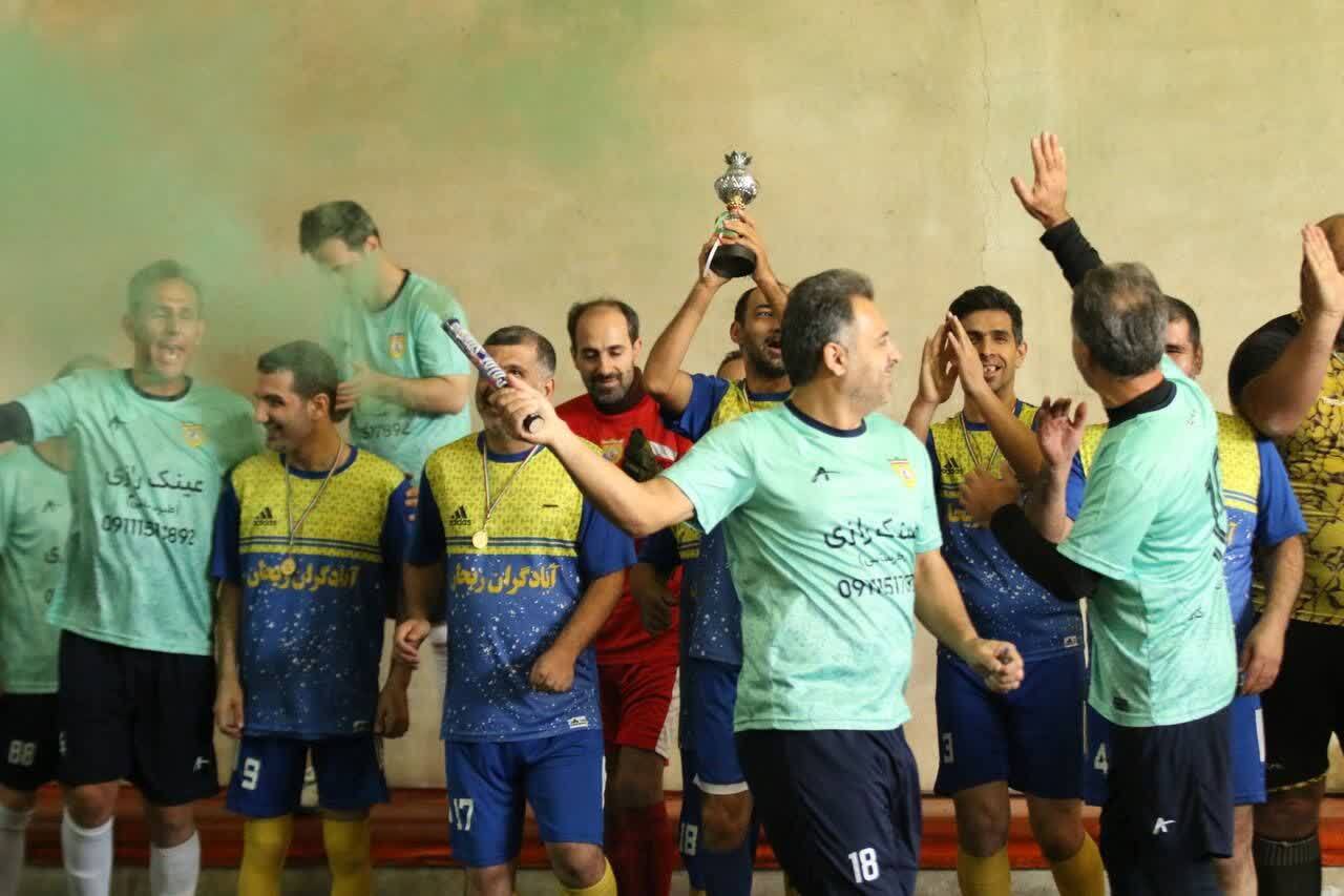 «فینال مهربانی» در بهشهر؛ وقتی فوتبال بهانهای برای همدلی شد «فینال مهربانی» در بهشهر؛ وقتی فوتبال بهانهای برای همدلی شد