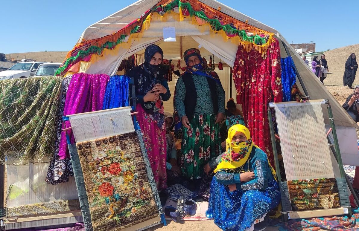 صنایع دستی بانوان عشایر در مسیر فروش الکترونیکی