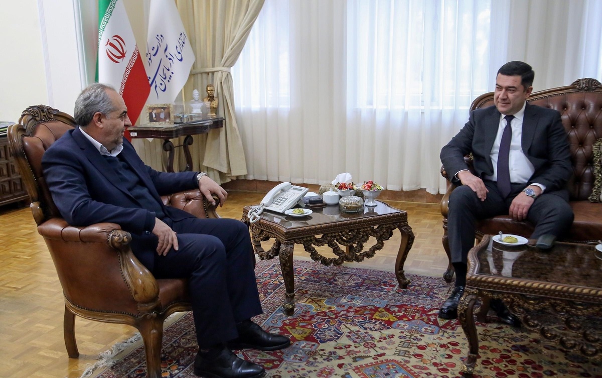 استاندار آذربایجان شرقی: زمینه‌های کم‌سابقه‌ای برای گسترش روابط اقتصادی ایران و جمهوری آذربایجان وجود دارد