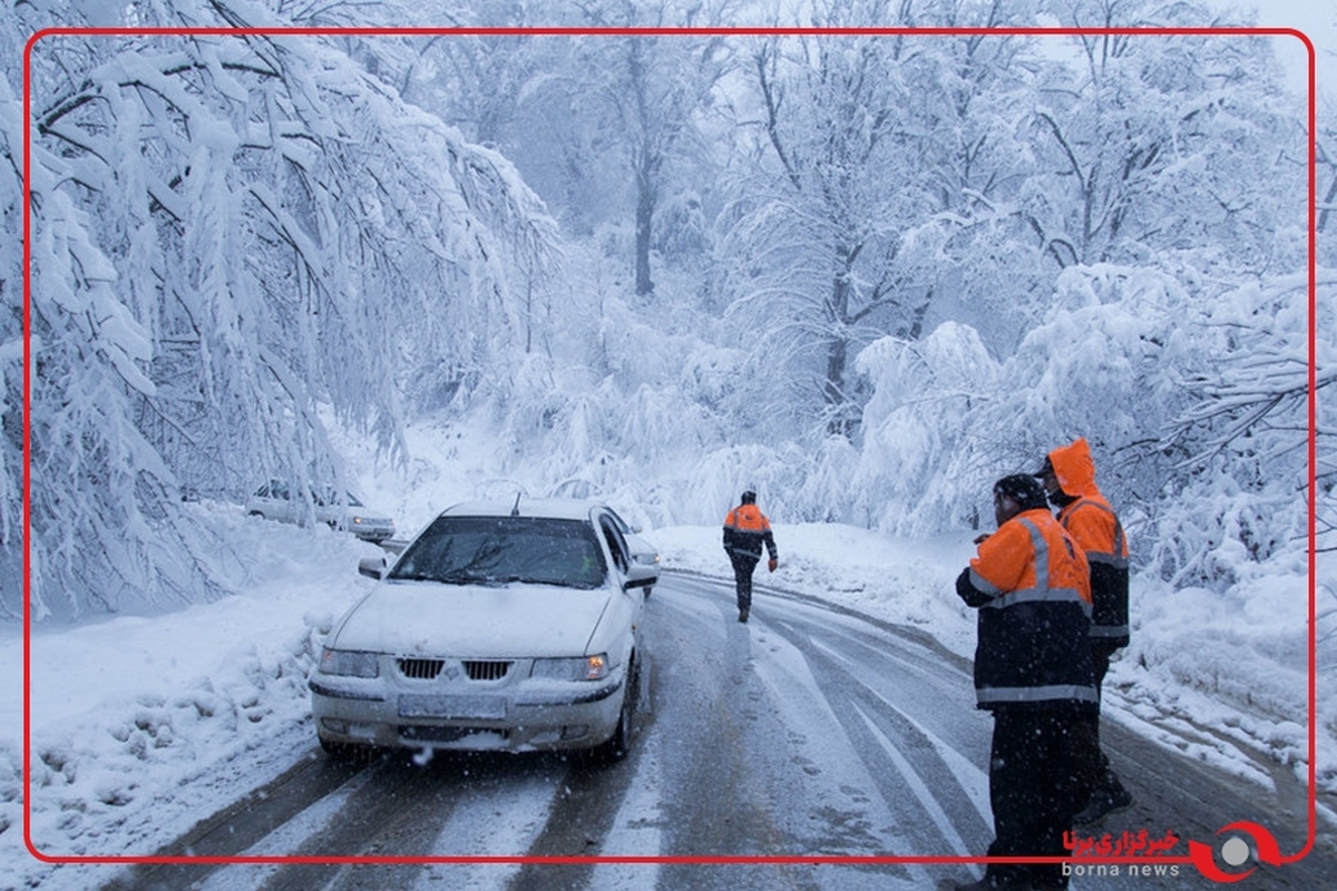نبرد راهداری با برف در مسیرهای کوهستانی گلستان