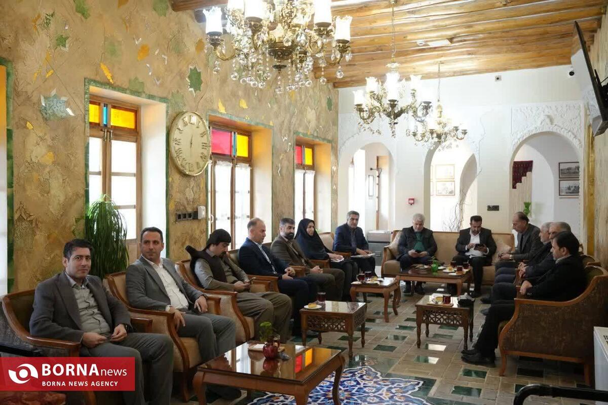 تشدید نظارت بر فعالیت‌های گردشگری در کرمانشاه