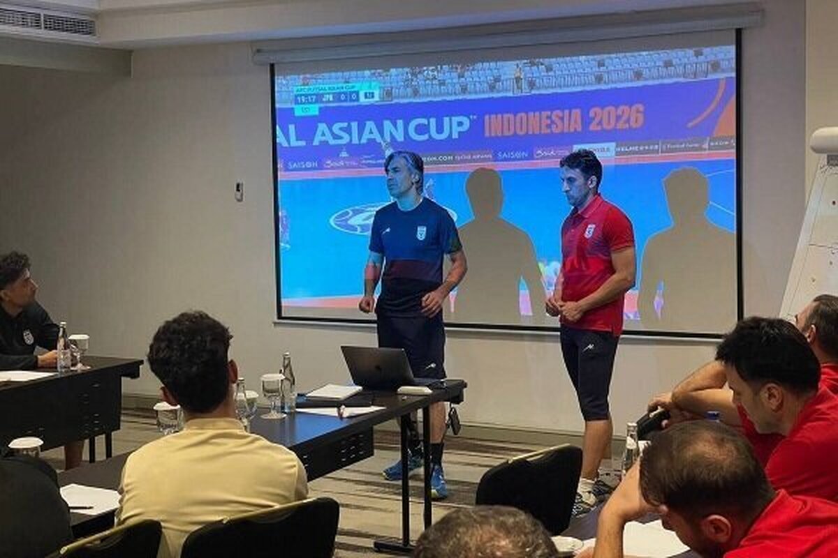 جام ملت های فوتسال آسیا/ شمسایی در جمع ملی پوشان: کار تیمی و نام ایران رمز موفقیت ماست