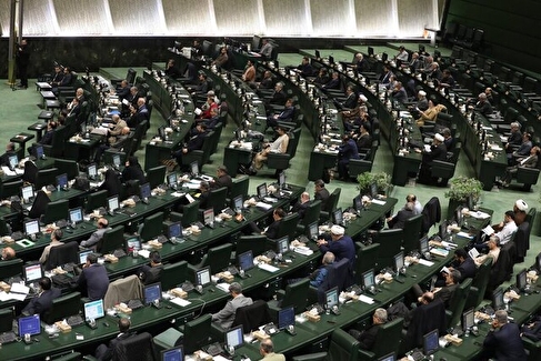 بررسی ایرادات واگذاری ایران خودرو به کروز در دستور امروز مجلس