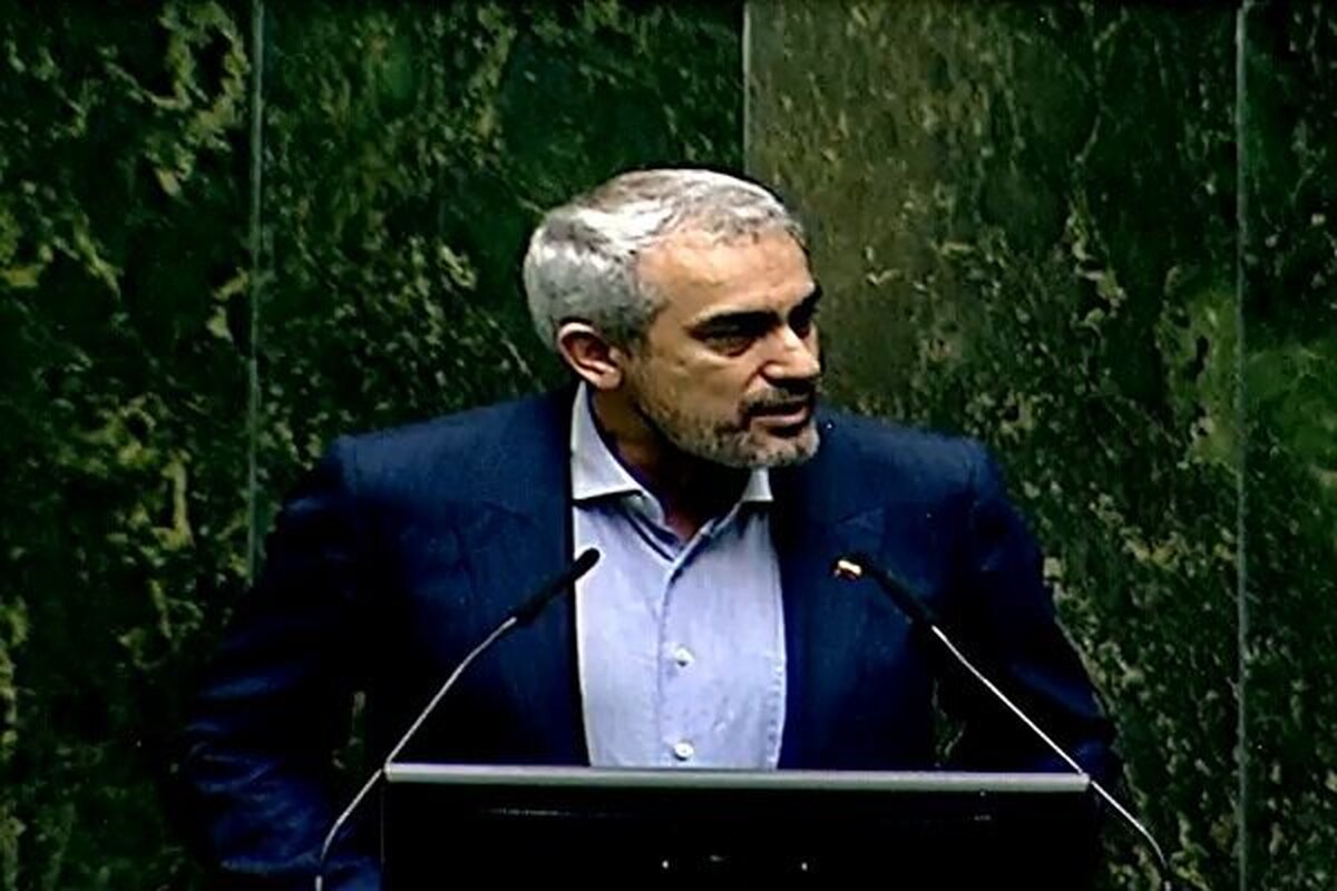 اعلام وصول ۴ سوال از وزیر اقتصاد