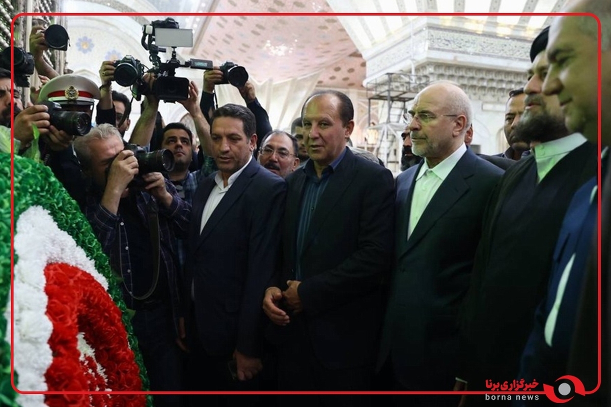 تجدید میثاق رئیس و نمایندگان مجلس با آرمان‌های امام (ره)