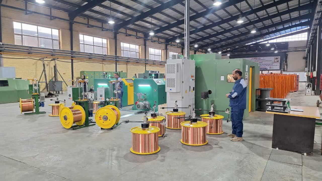 فاز نخست واحد صنعتی تولید سیم و کابل مسی در قزوین افتتاح شد 