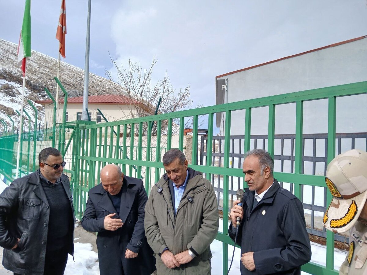 بازدید معاون اجرایی رئیس‌جمهور از مرکز مبادلات تجاری بین‌المللی ایران و ترکیه