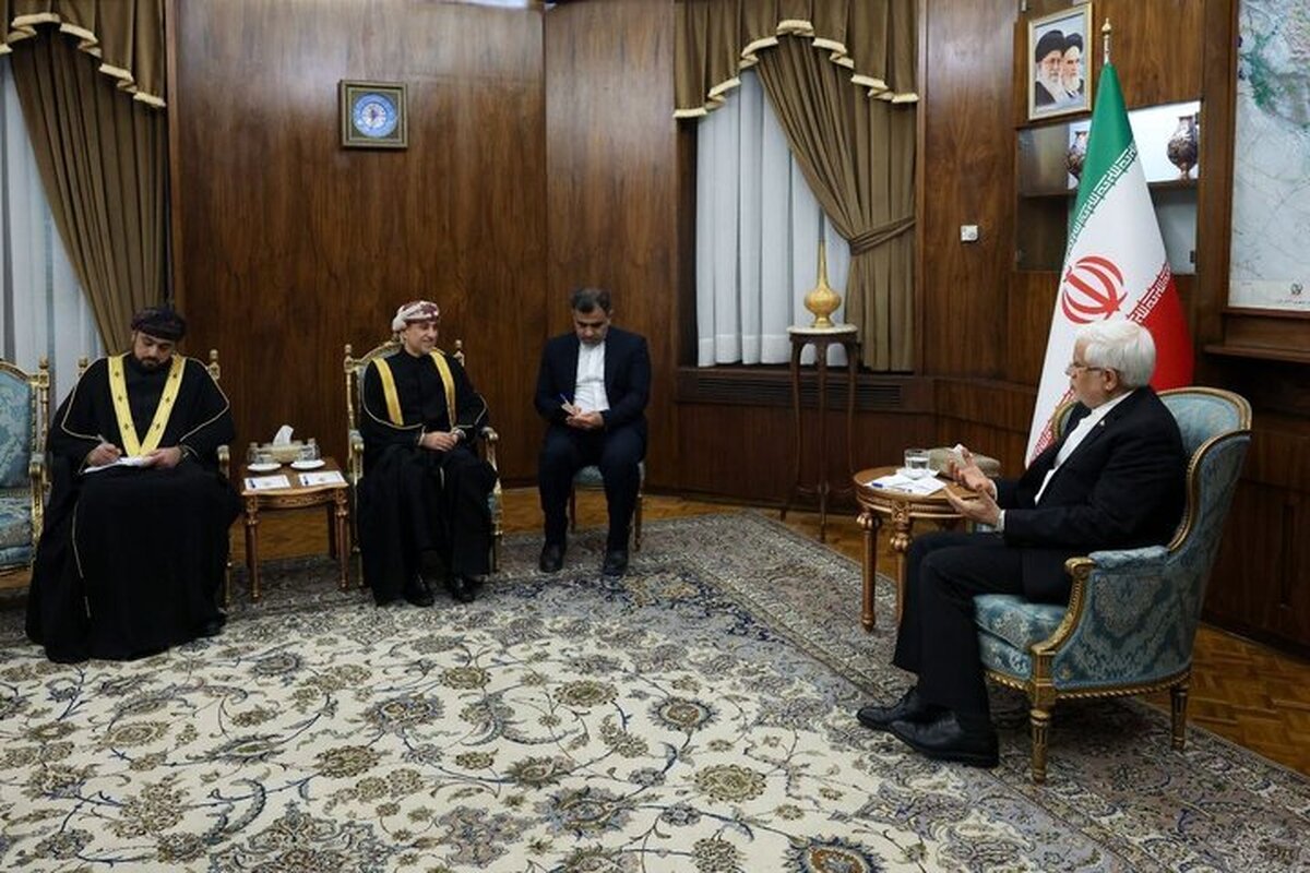 عارف خواستار افزایش تجارت ایران و عمان به ۵ میلیارد دلار شد