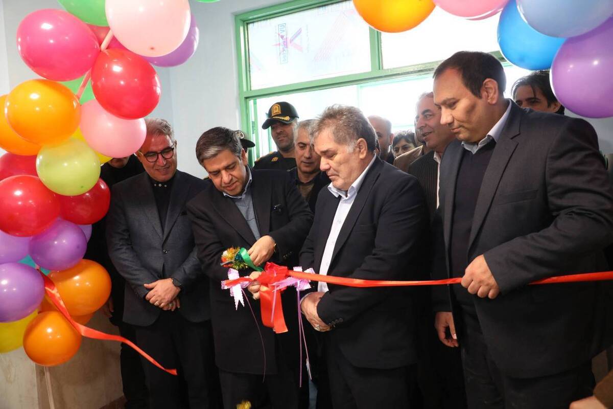 ادای احترام استاندار اردبیل به مقام شهدا و افتتاح مدرسه ۱۲ کلاسه در مشکین‌شهر